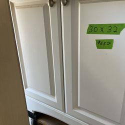 $100 For All 3 White Cabinet In Goo Condition 