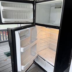 GE Black Fridge