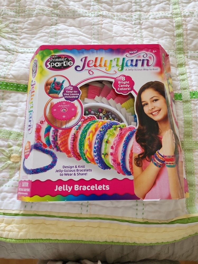 Bracelet Making Kit Brand New