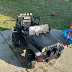 Powerwheels  Jeep 