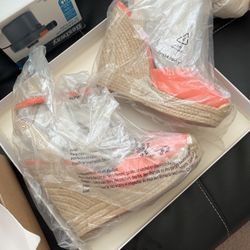Jessica Simpson size 9 Wedges