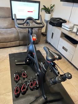 PELOTON BIKE – COMPLETE PACKAGE