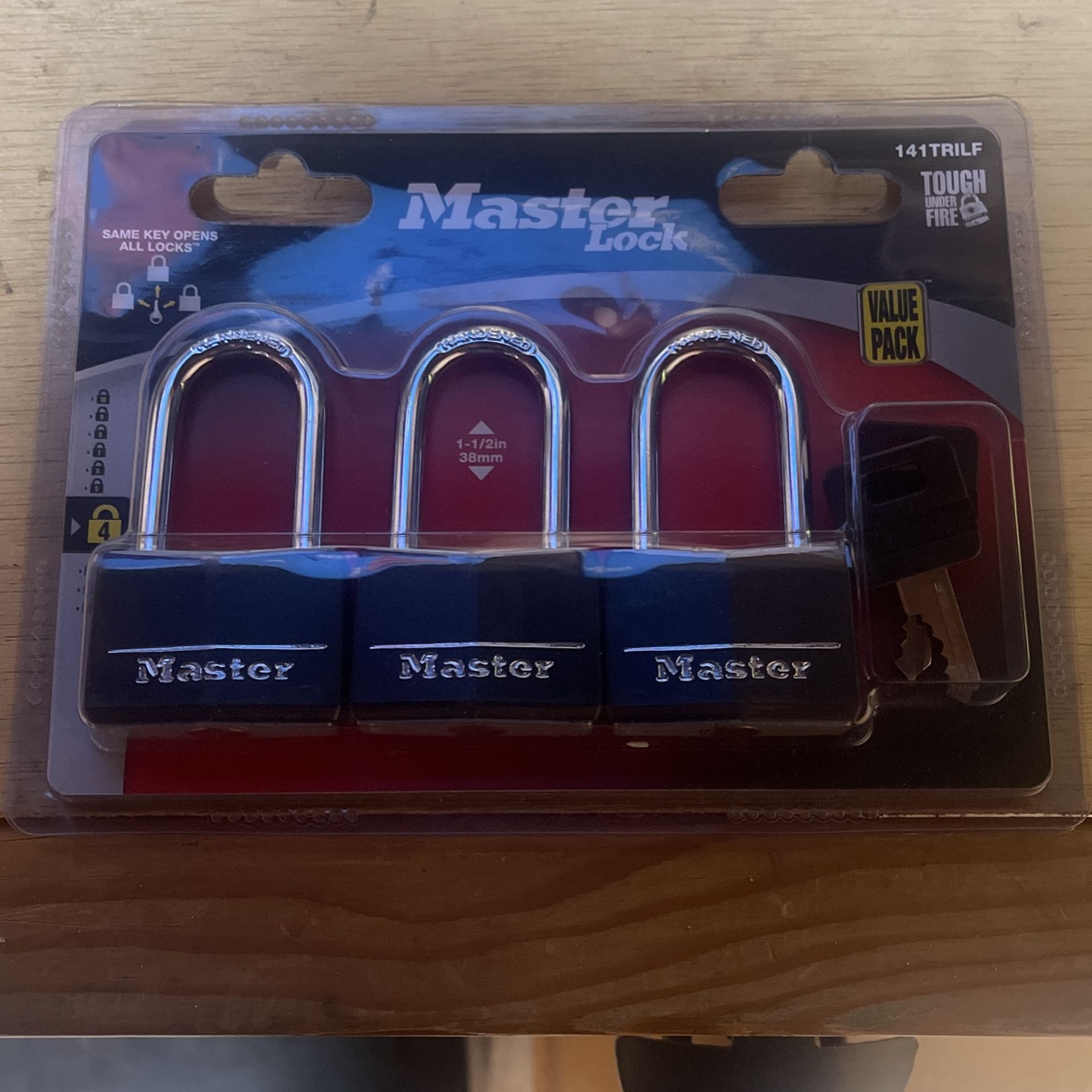 Brand New 3 Pack Master Lock Set