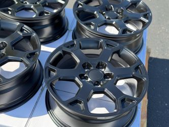 17" NEW Wheels Rims Toyota RAV4 Tacoma 5 Lug Highlander Sienna Venza CH-R Lexus RX RX350 225/65R17 Tires