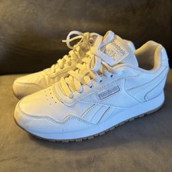 Women Reebok Size 6.5