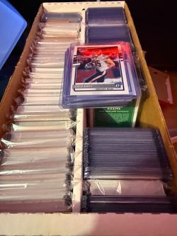 Assorment of base rookie cards nba soccer football