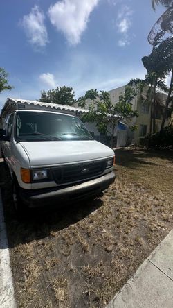 2006 Ford E-250