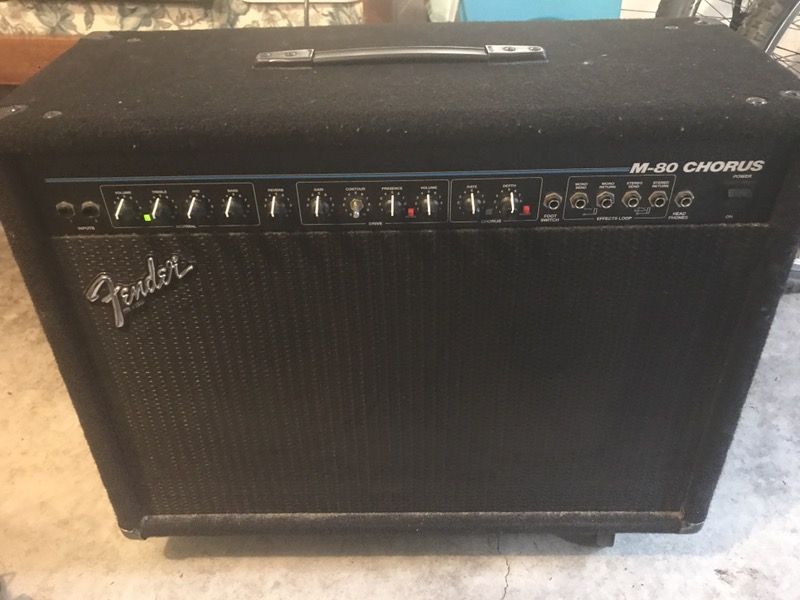 Fender M-80 Chorus PR 154