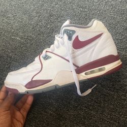 Nikes 