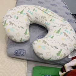 Bobby Pillow