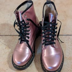 Dr. Martens 25275 Size 8