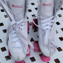 Women's size 8 Chicago roller skates