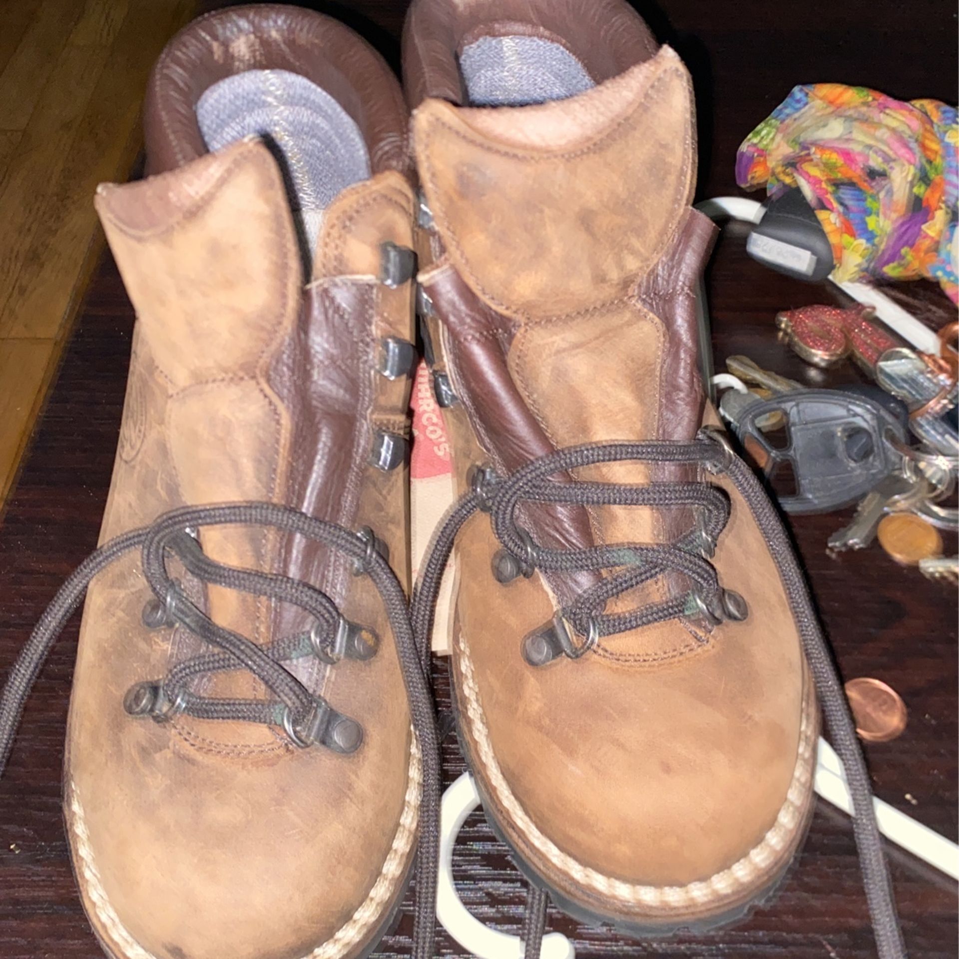 Eddie Bauer boots Steel toed ladies or men work boots 🥾 Size 7 medium