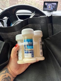 Similac 360 Total Care Infant Formula Bottles
