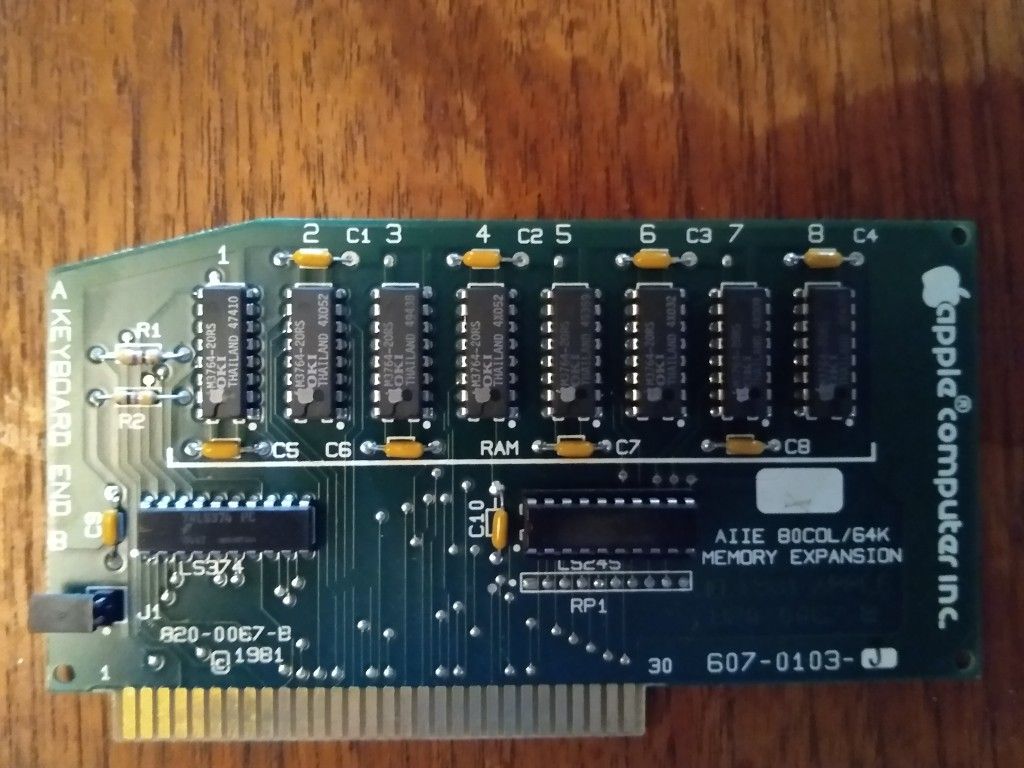 Vintage Enhanced Apple 2e (//e)