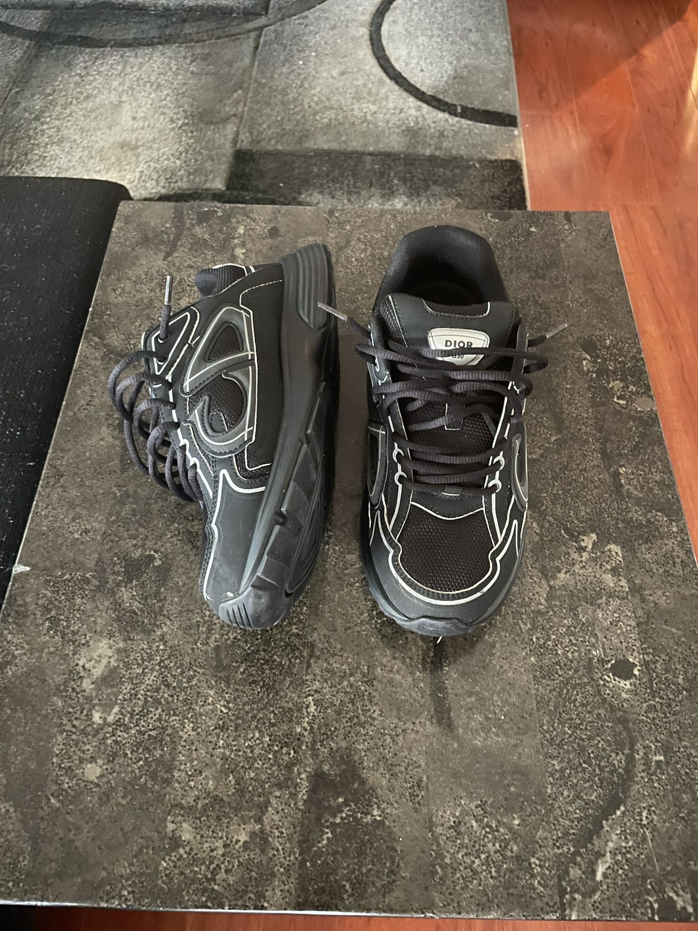 Dior B30 black
