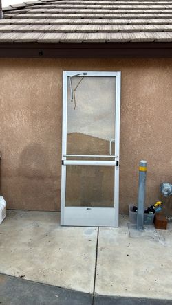 Door commercial
