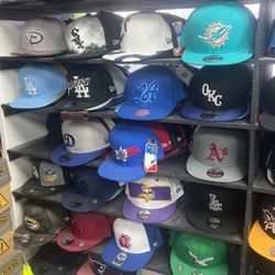Snapback Hats 🧢
