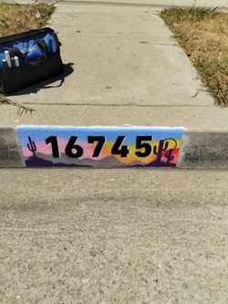 Curb art