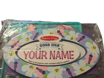 Melissa & Doug Floral Butterflies Door Sign