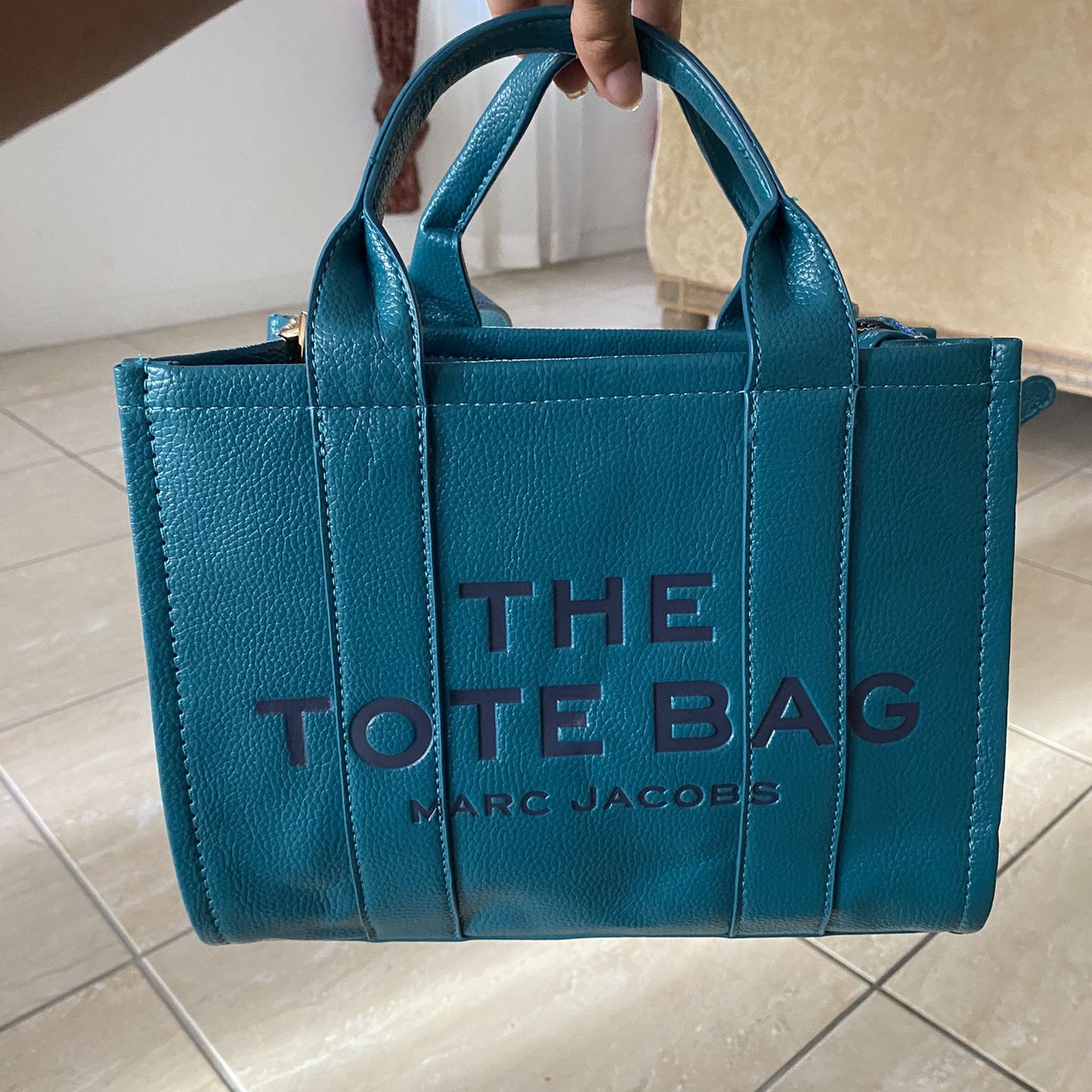 Coach Tote Bag for Sale in Miami, FL - OfferUp