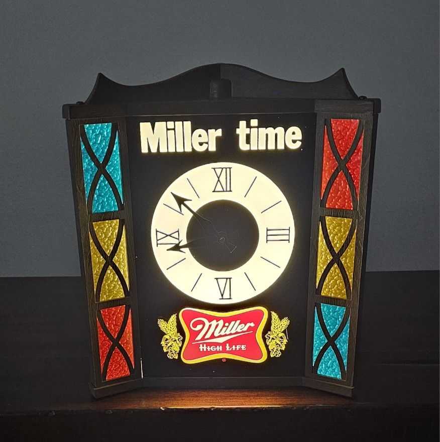 Vintage Miller High Life / Miller Time / Stained Glass Style Clock Working