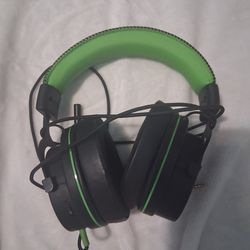 Gaming headphones