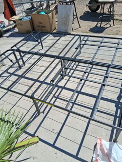 Queen King or 2 Twin Bed Frame