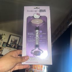 Hello Kitty Love Quartz Roller 