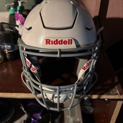 Riddell  SpeedFlex Youth Size M