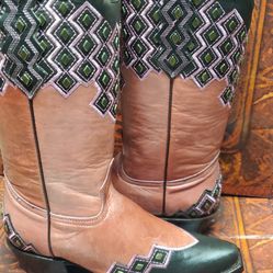 NEW REAL LEATHER LADIES COWBOY BOOTS AVAILABLE IN SIZE  5 , 5.5 ,6 , 7.5 ,