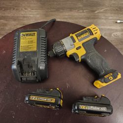 12v DeWalt Drill 2 Battery And Charger