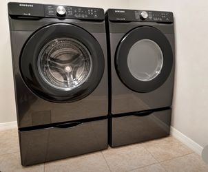 Samsung Front Load Washer & Dryer Set with Pedestals - 800 OBO