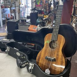 Kanile'a KPE T Premium Ukulele