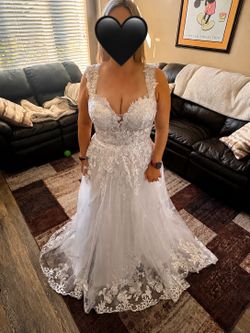 Lace A-line Wedding dress with a slit