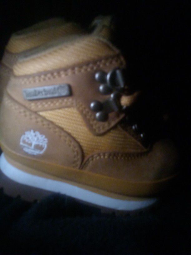 Baby Timberlands Size5