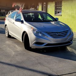 HYUNDAI SONATA 2011 PRICE IS ONLY CASH
