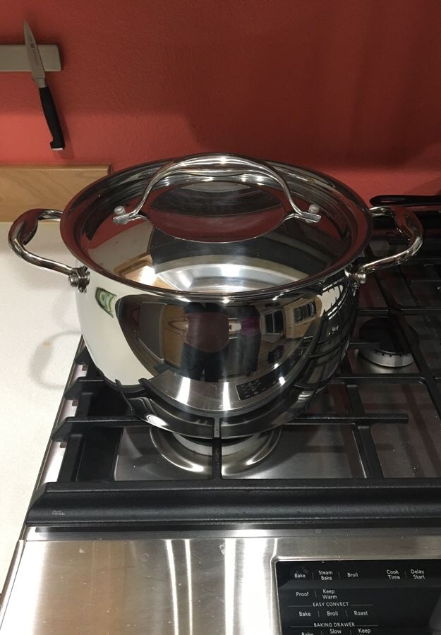 Kirkland Signature 8.5qt Stock Pot