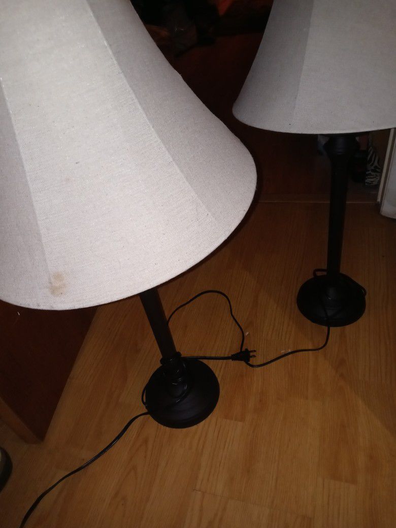Matching Lamps With Brown Base