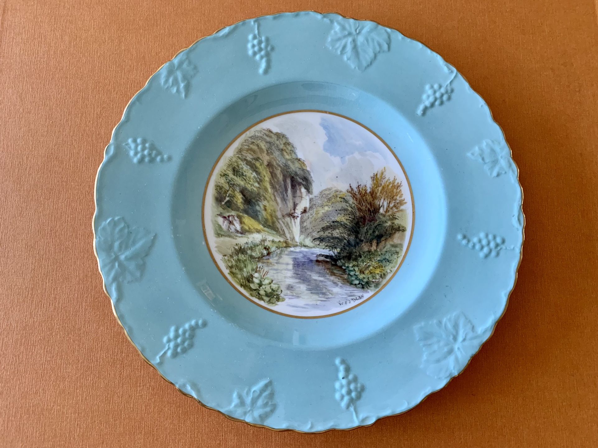 Magnificent Antiques Royal Crown Derby Porcelain hand signed cabinet plate 10 Inches