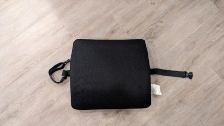 Samsonite SA5243 - Ergonomic Lumbar Support Pillow - Elevates Lower Back Comfort - 100% Pure Memory Foam - Use in Car or Office Chair - Fits Most Seat