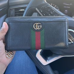 Gucci Wallet 