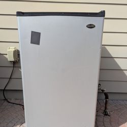 Outdoor Refrigerator