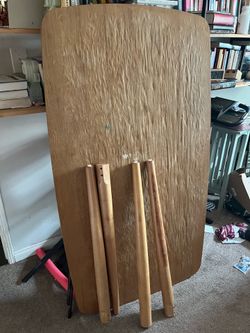 Dining room table