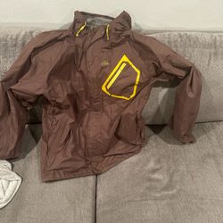 Helly Hansen Brown/Yellow/Orange Men’s Large Jacket 