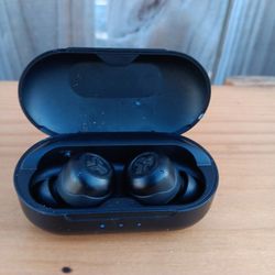 JLab Airpods