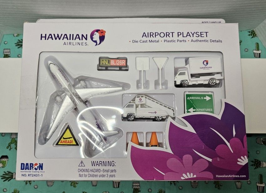 HAWAIIAN AIRLINES AIRPLANE AIRPORT PLAYSET BUS SIGNS ETC DARON