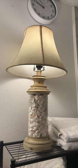 Vintage Seashell Lamp