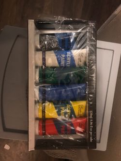 Acrylic paint set