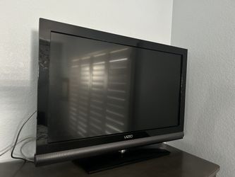 32” Vizio TV